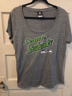 NFL Women's Heather Gray Team Apparel Tee with Navy and Red Logo